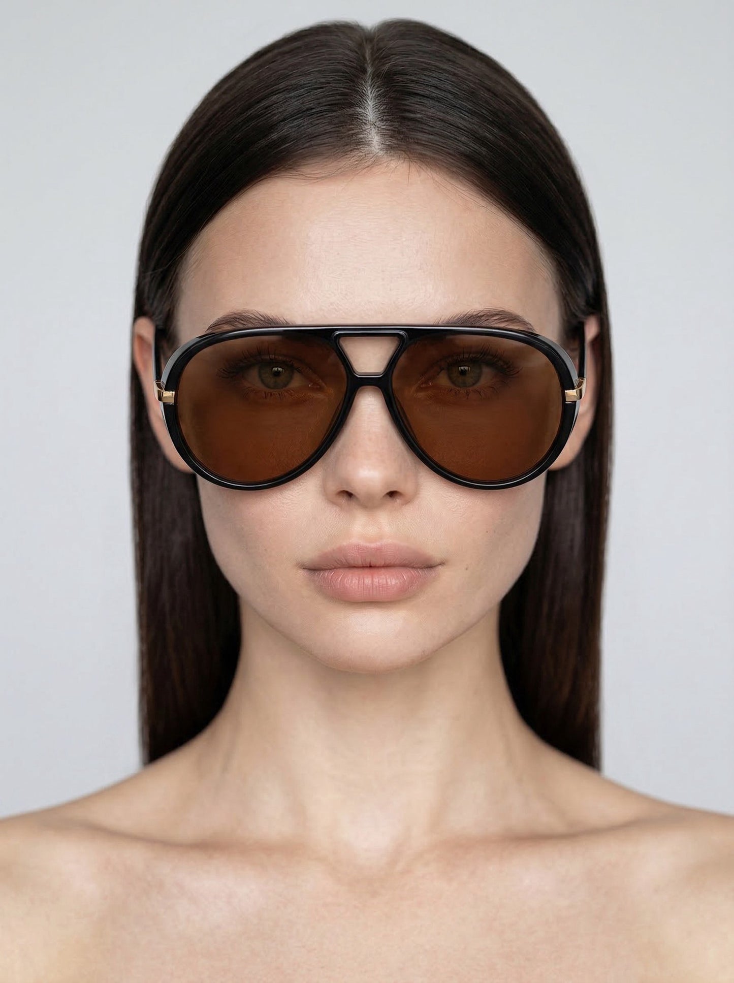 MAJER Walnut